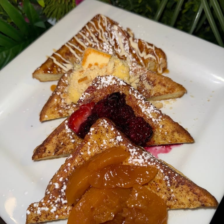 Delicious French Toast and Brunch Favorites